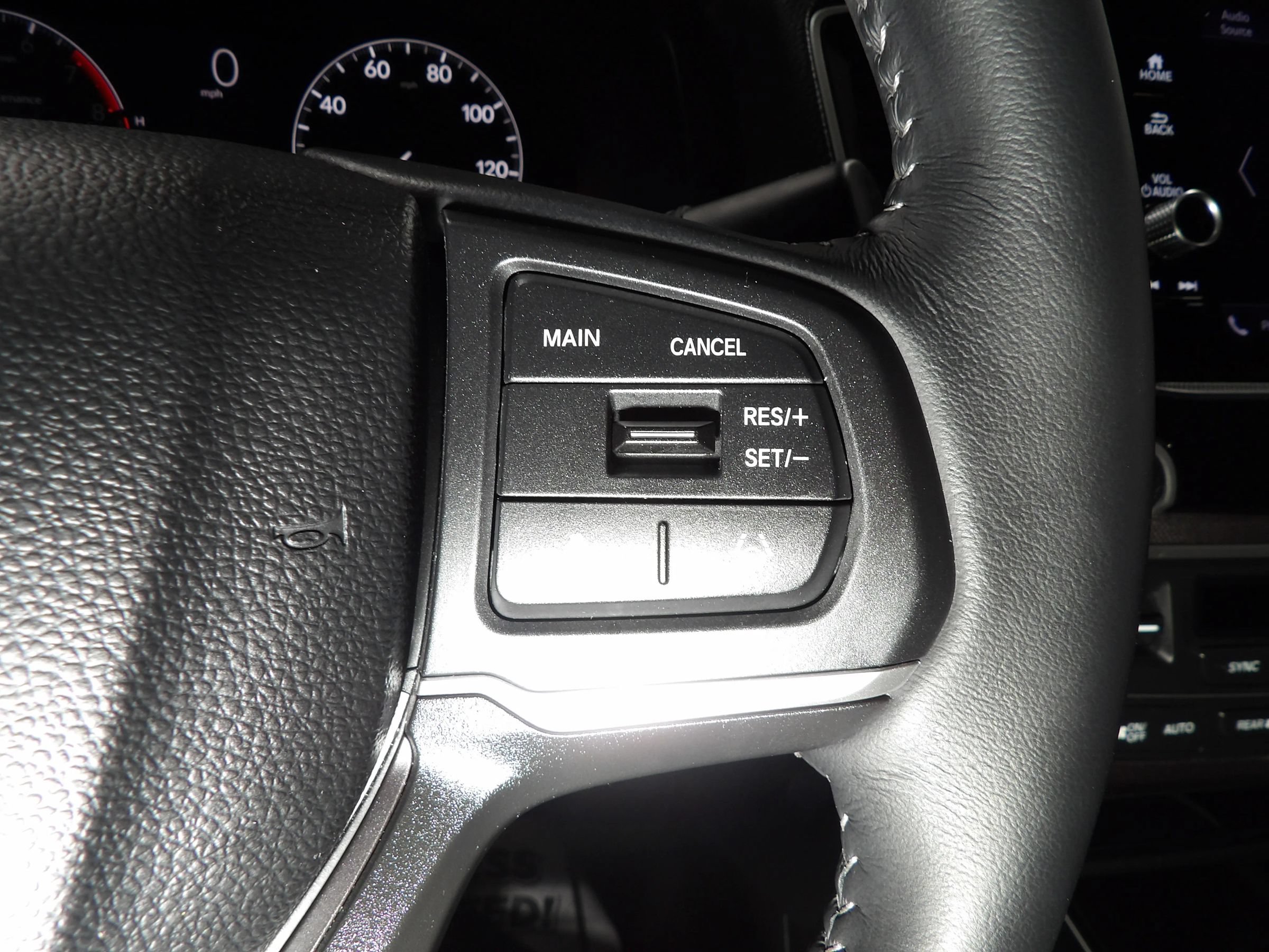 Used 2025 Honda Ridgeline RTL image 33