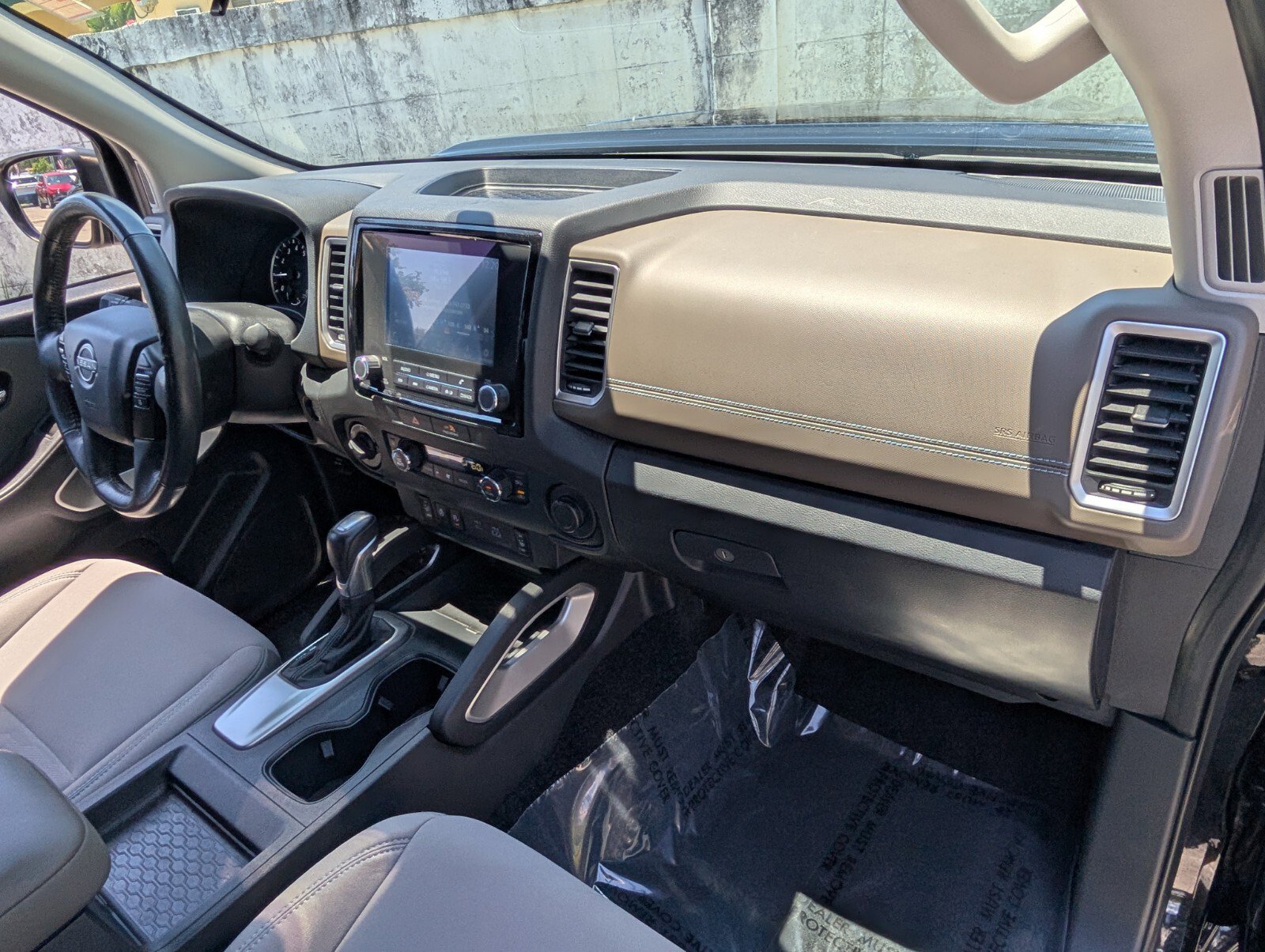 Certified 2022 Nissan Frontier SV AWD/4WD image 18