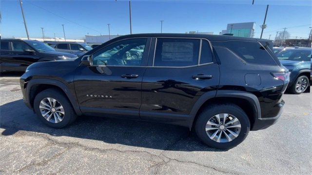 New 2026 Chevrolet Equinox LT w/ Convenience Package II image 7