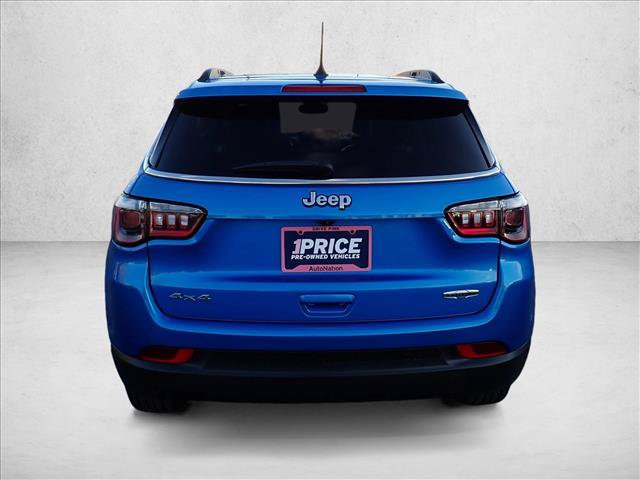 Used 2022 Jeep Compass Latitude AWD/4WD image 3