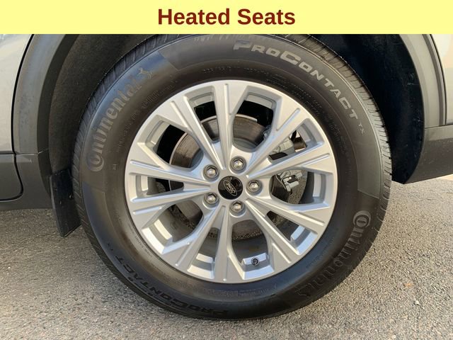 Used 2025 Ford Escape Active w/ Cold Weather Package image 9