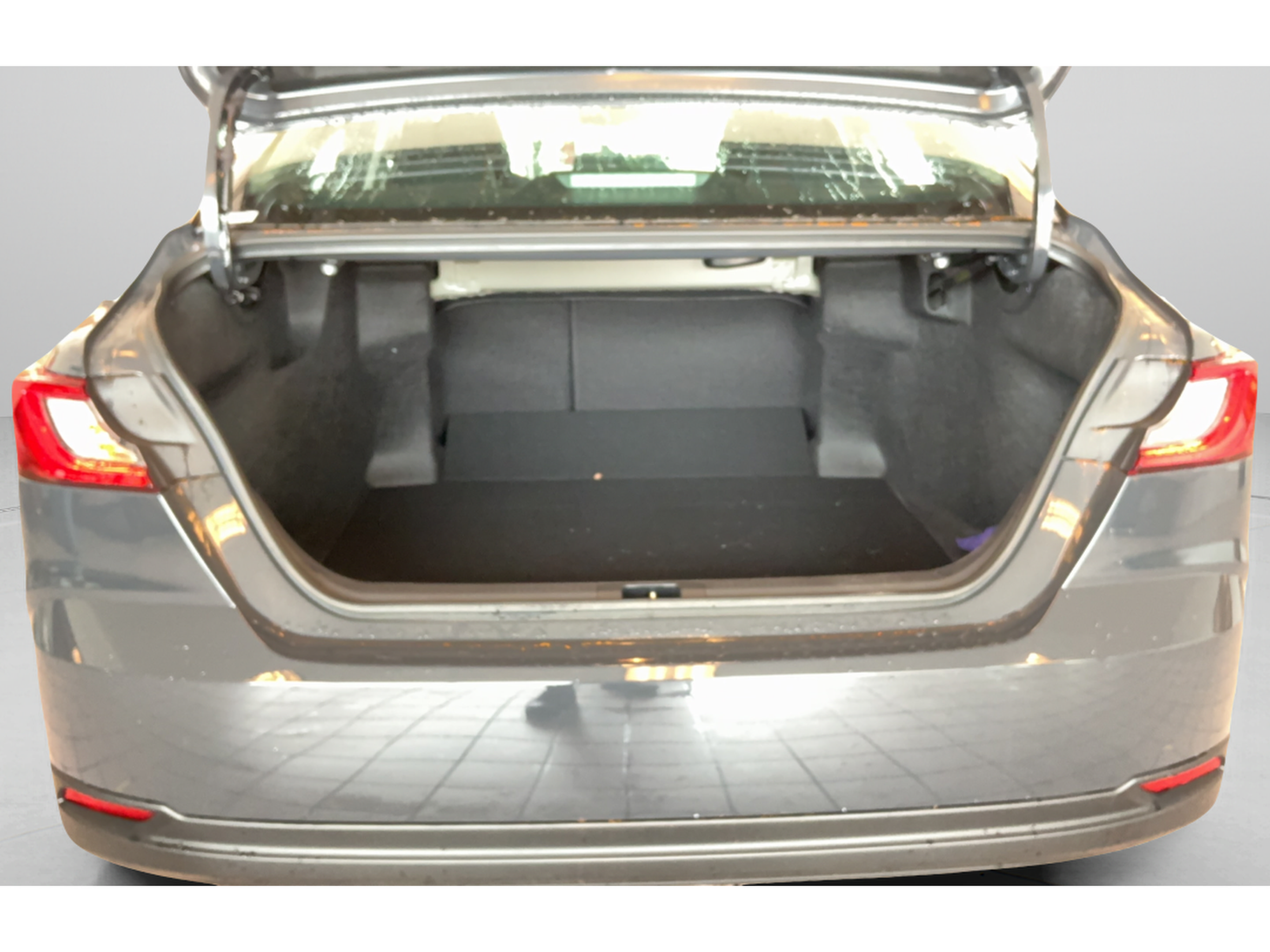 Certified 2025 Toyota Camry LE w/ Convenience Package FWD image 29