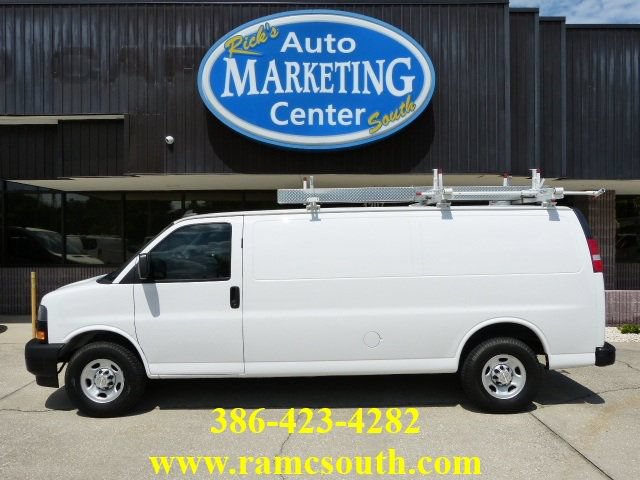 Used 2021 Chevrolet Express 2500 Extended w/ Driver Convenience Package RWD image 1