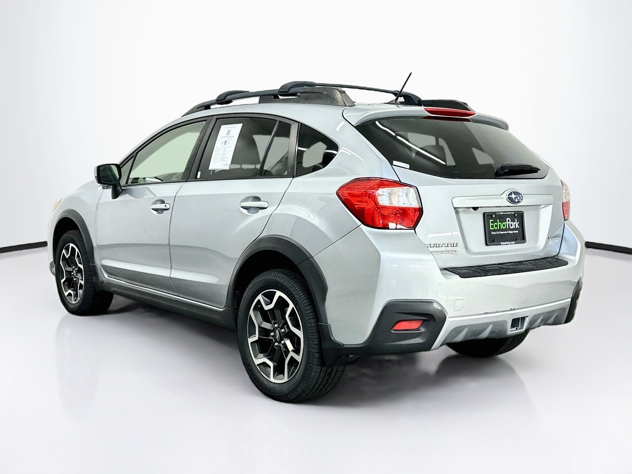 Used 2016 Subaru Crosstrek 2.0i Premium w/ Moonroof Package AWD/4WD image 5