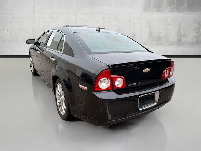 Used 2010 Chevrolet Malibu LTZ image 7