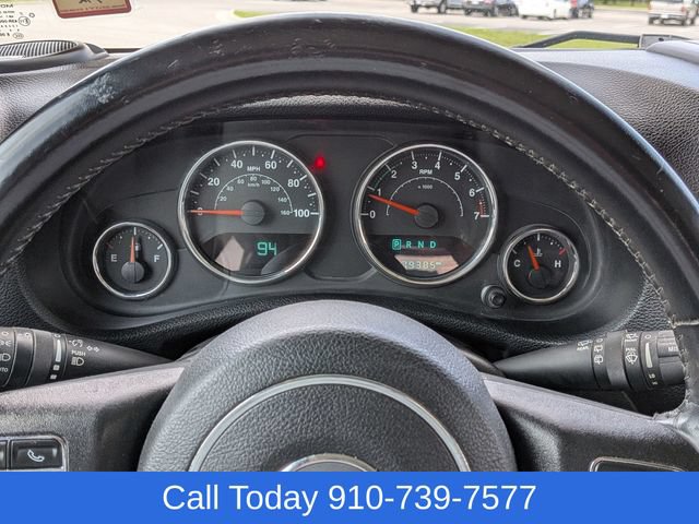 Used 2015 Jeep Wrangler Unlimited Rubicon w/ Dual Top Group AWD/4WD image 20