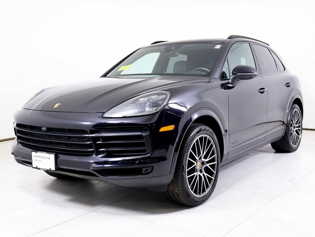 Certified 2022 Porsche Cayenne AWD/4WD image 1