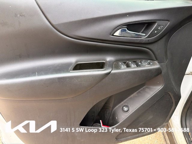 Used 2021 Chevrolet Equinox LT FWD image 14