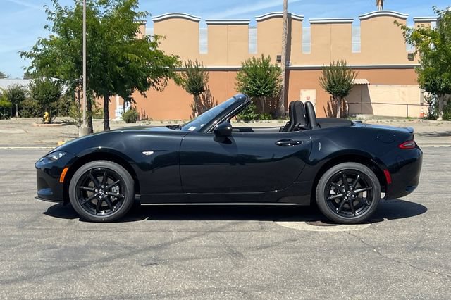 New 2026 MAZDA MX-5 Miata Sport RWD image 10