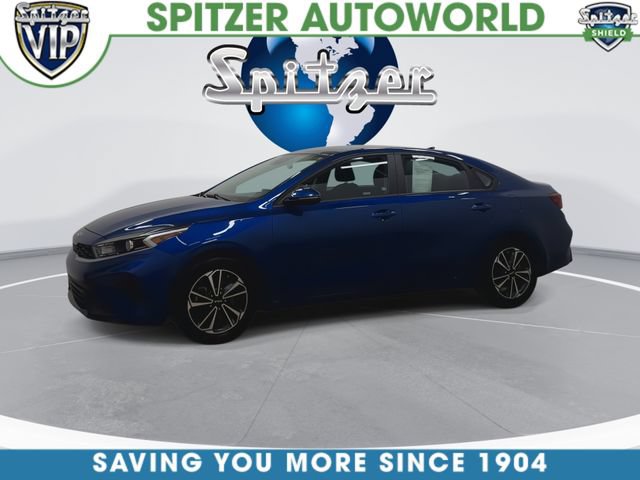 Used 2023 Kia Forte LXS w/ LXS Technology Package FWD image 6