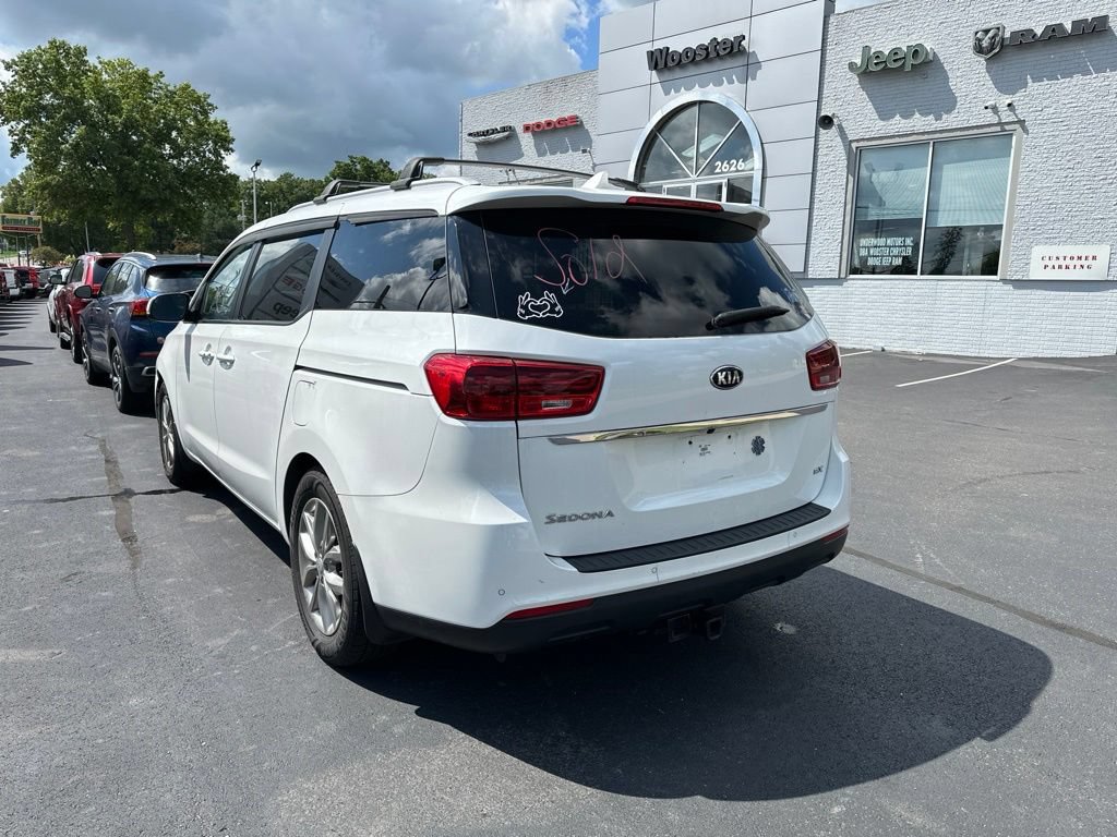 Used 2019 Kia Sedona EX w/ Paint Protection Package FWD image 2