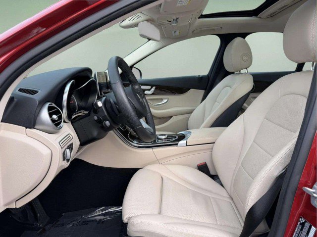 Used 2018 Mercedes-Benz C 300 4MATIC Sedan image 18