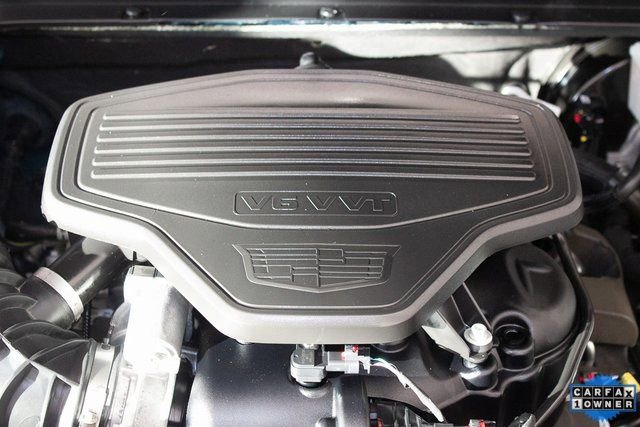 Used 2025 Cadillac XT6 Premium Luxury image 4