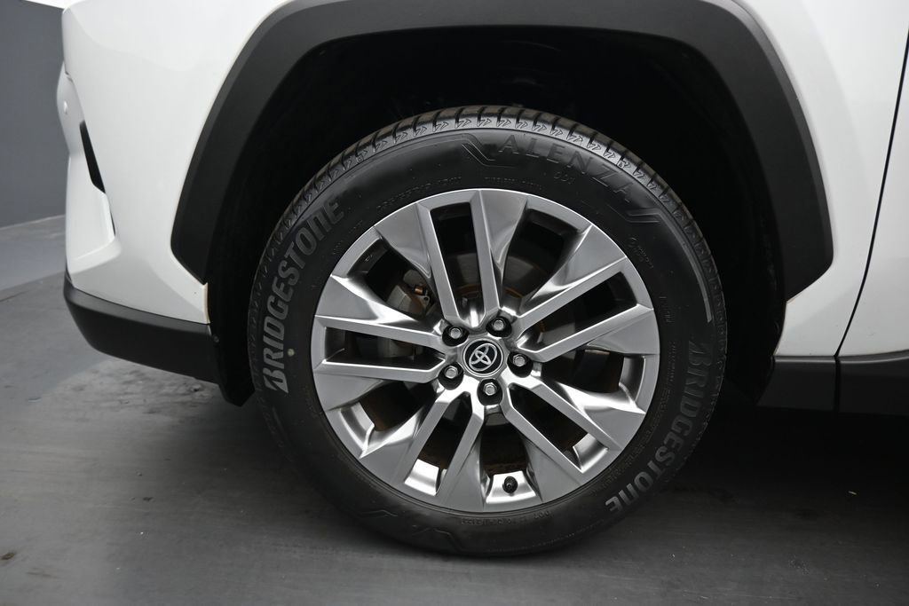Used 2023 Toyota RAV4 Limited FWD image 57