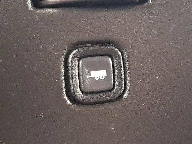 Used 2024 Chevrolet Express 2500 w/ Driver Convenience Package image 20