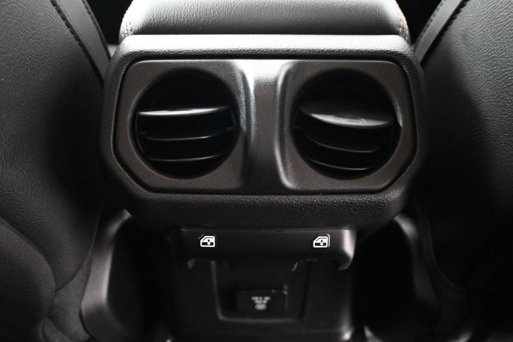 Used 2023 Jeep Wrangler Unlimited Rubicon 392 w/ Dual Top Group AWD/4WD image 8