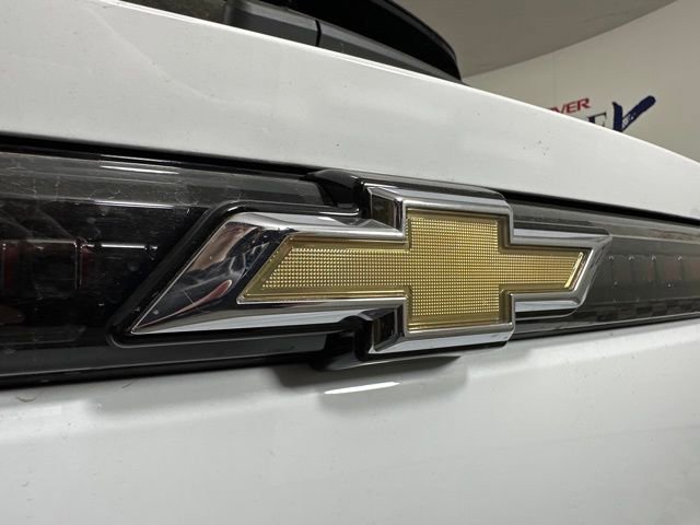 New 2025 Chevrolet Equinox EV LT image 20