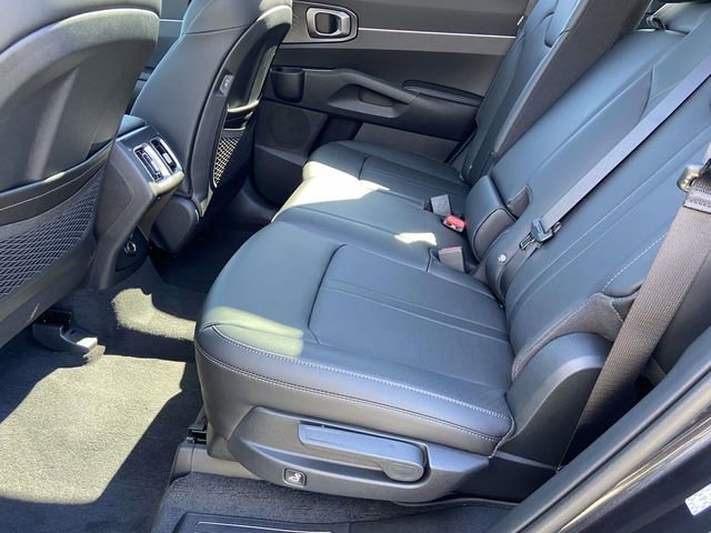 New 2026 Kia Sorento S image 8