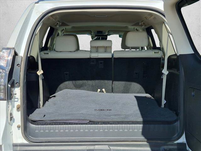 Used 2020 Lexus GX 460 Premium w/ Premium Package AWD/4WD image 6