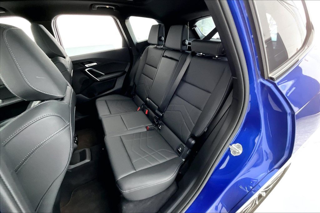 Used 2025 BMW X1 xDrive28i AWD/4WD image 32