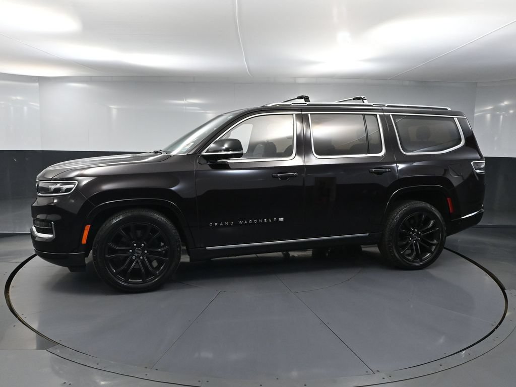 Used 2023 Jeep Grand Wagoneer Series III AWD/4WD image 7