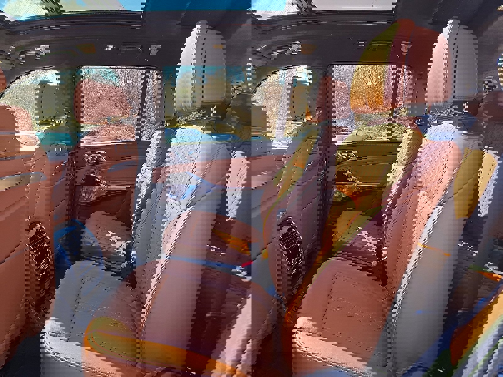 New 2026 BMW ALPINA XB7 image 5