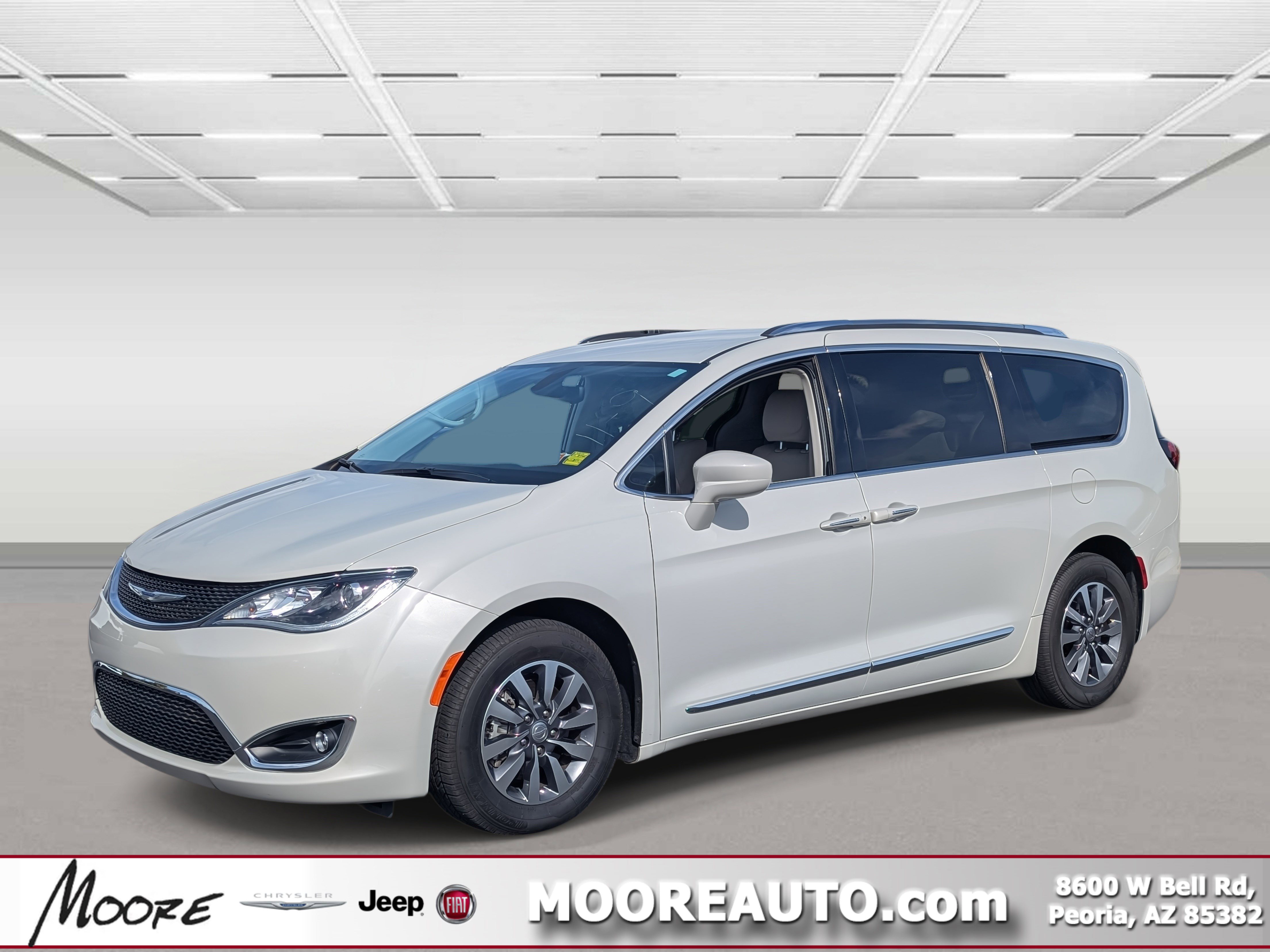 Used 2020 Chrysler Pacifica Touring-L Plus image 1