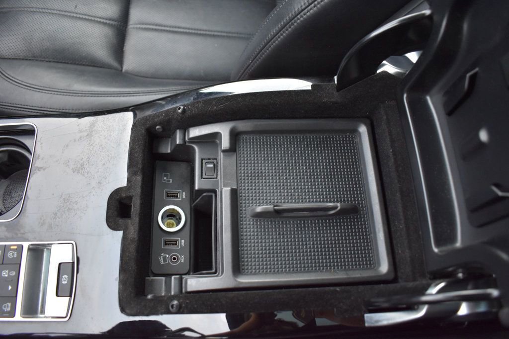 Used 2016 Land Rover Range Rover Long Wheelbase Supercharged image 39