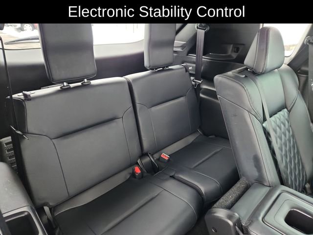 Used 2023 Mitsubishi Outlander SEL image 31