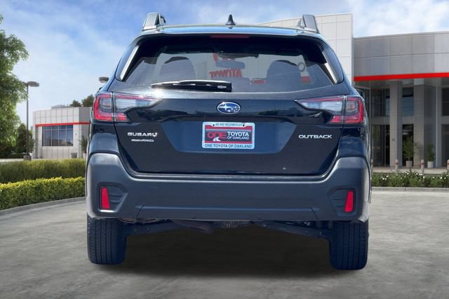 Used 2022 Subaru Outback Premium AWD/4WD image 5