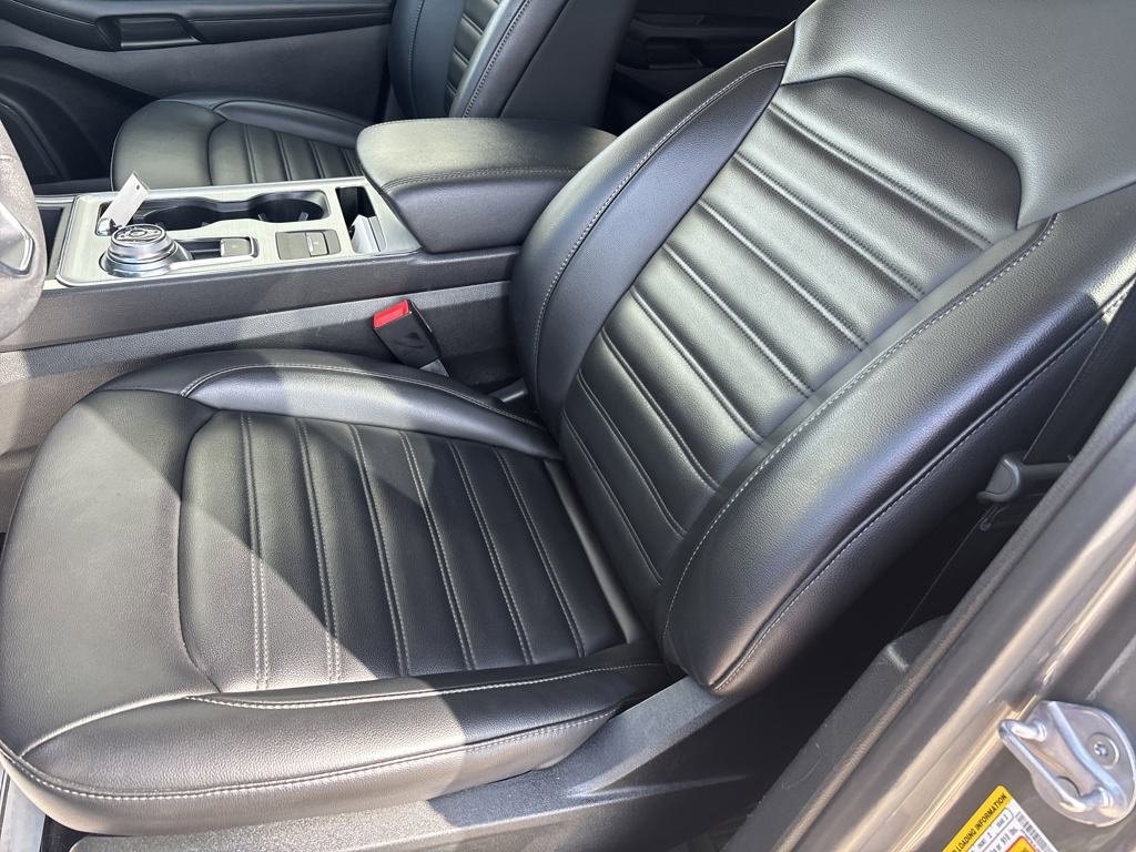 Used 2022 Ford Edge SEL w/ Convenience Package image 25