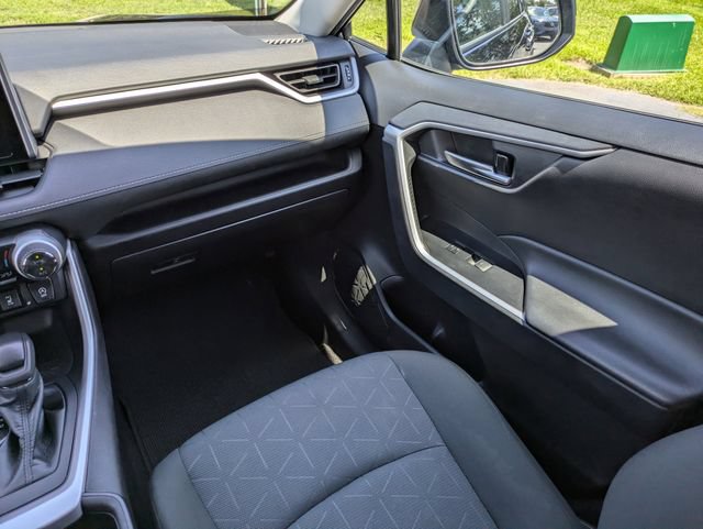 Used 2024 Toyota RAV4 XLE w/ Weather Package AWD/4WD image 21