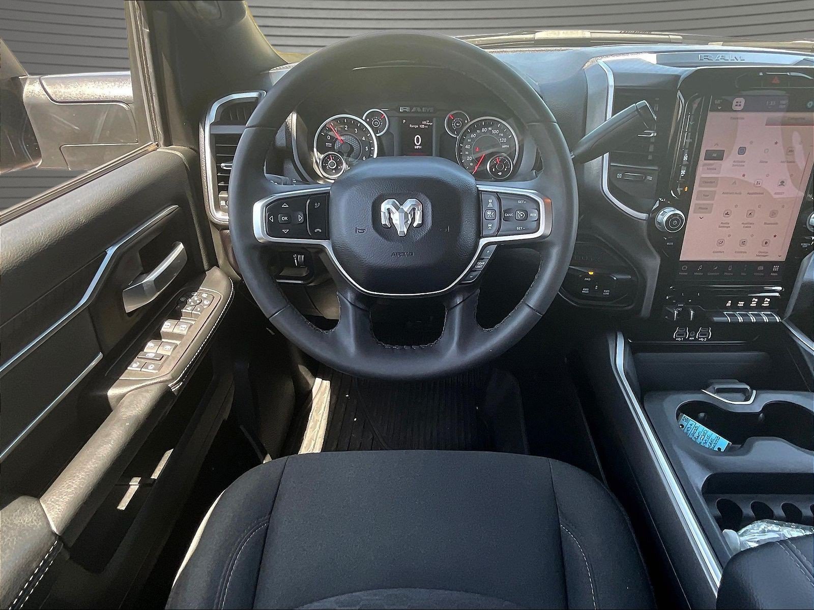 Used 2025 RAM 2500 Big Horn AWD/4WD image 11