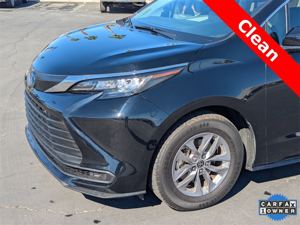 Used 2023 Toyota Sienna LE image 8