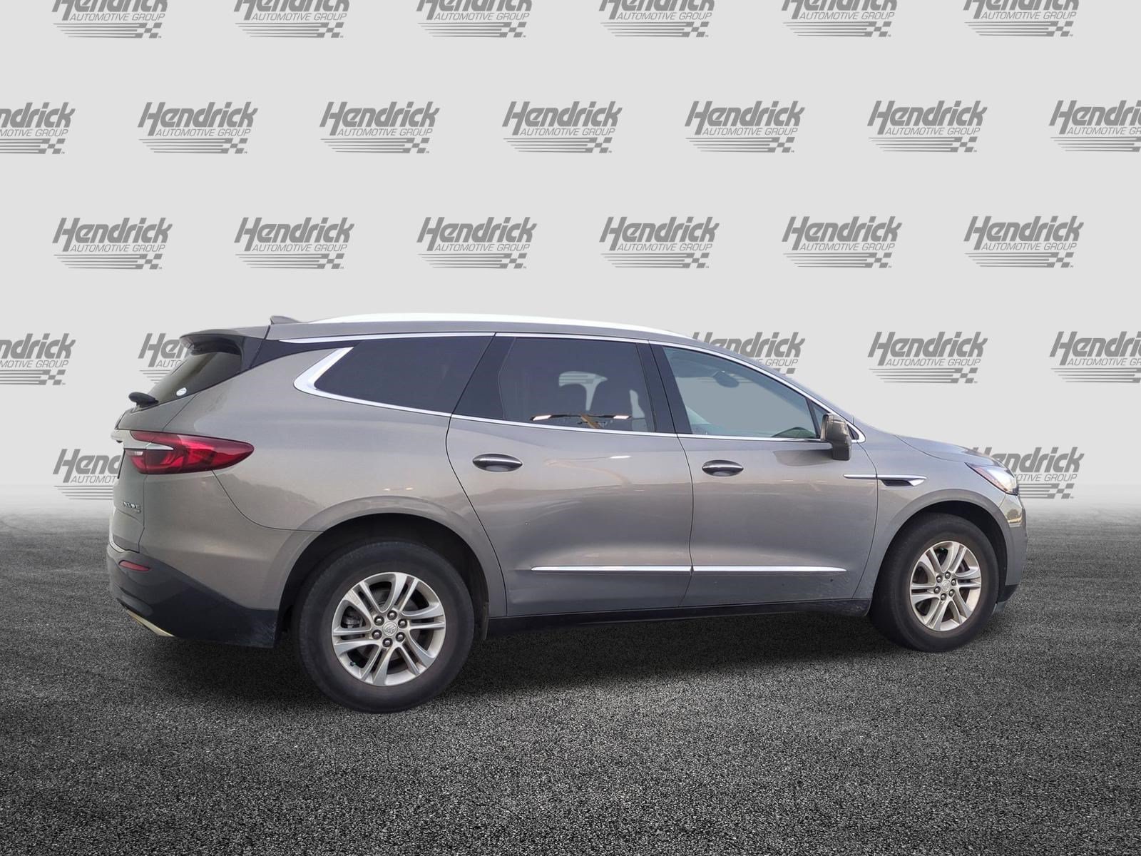 Used 2018 Buick Enclave Premium AWD/4WD image 9