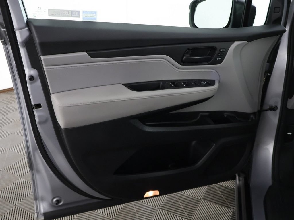 Used 2024 Honda Odyssey EX-L image 25