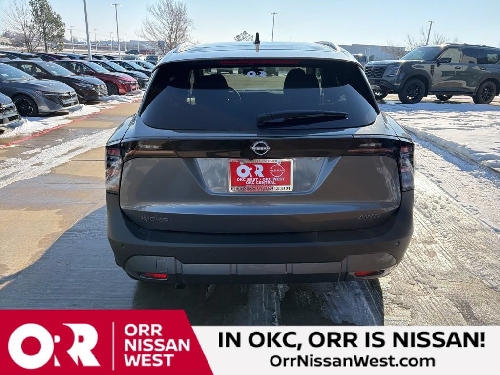 New 2026 Nissan Kicks SV w/ SV Premium Package AWD/4WD image 4
