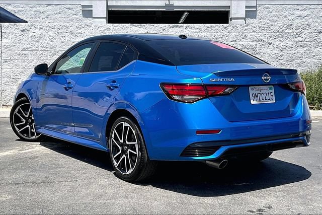 Certified 2025 Nissan Sentra SR FWD image 10