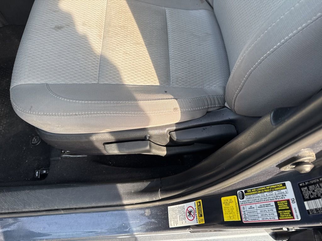 Used 2016 Toyota Corolla LE image 13