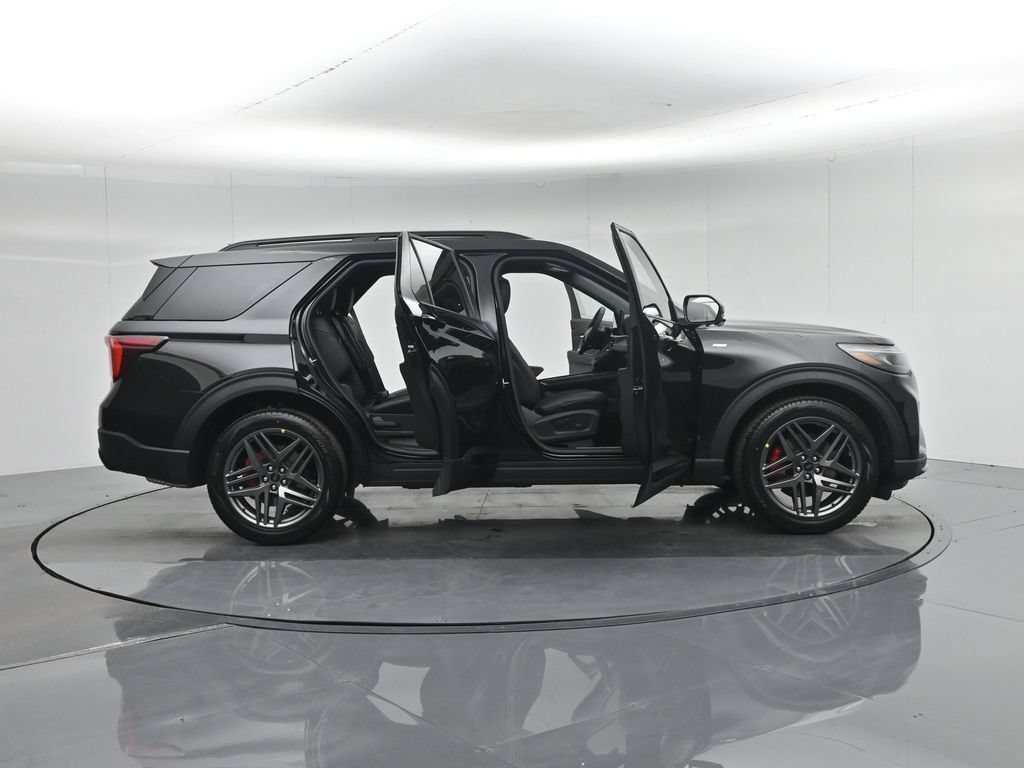 New 2026 Ford Explorer ST-Line w/ ST-Line Street Pack AWD/4WD image 52