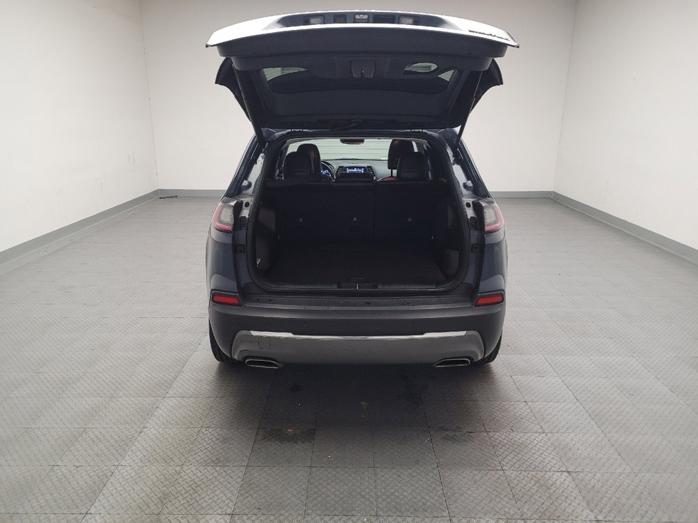 Used 2019 Jeep Cherokee Limited image 29