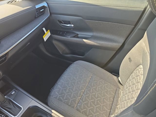 New 2026 Nissan Kicks SV w/ SV Premium Package FWD image 17
