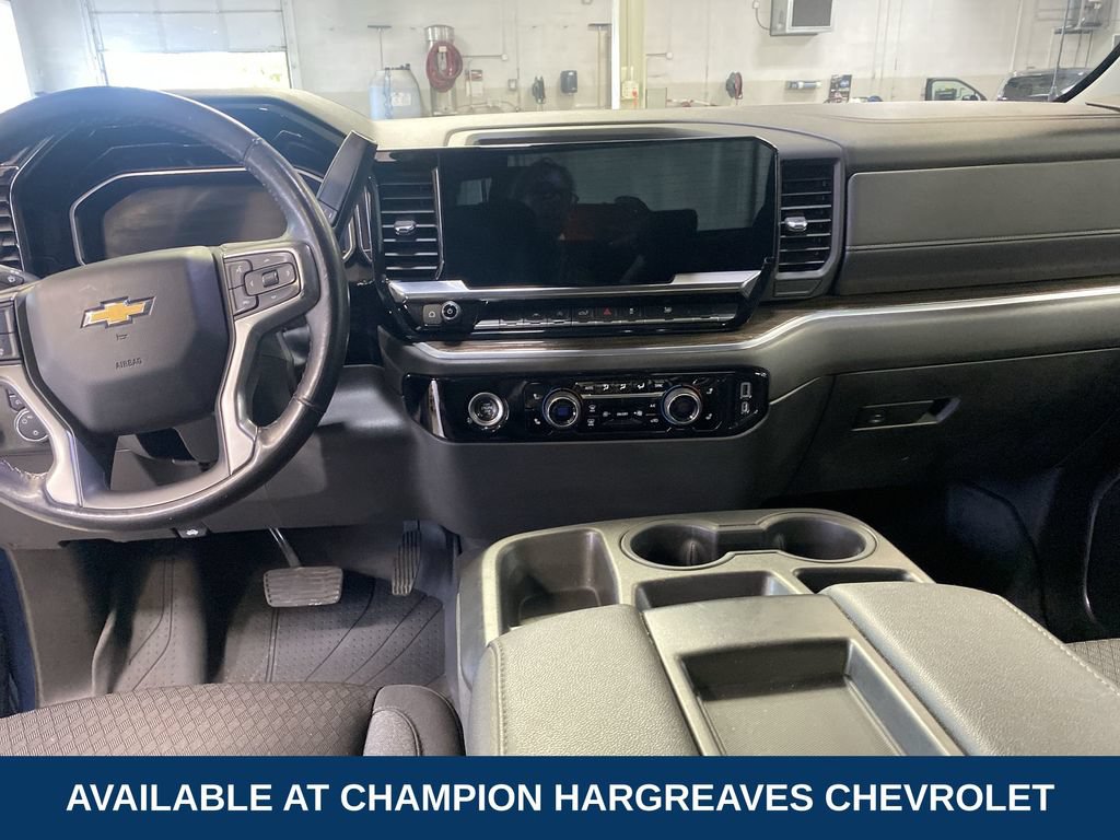 Certified 2022 Chevrolet Silverado 1500 LT AWD/4WD image 27