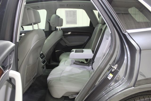 Used 2020 Audi Q5 2.0T Premium AWD/4WD image 20