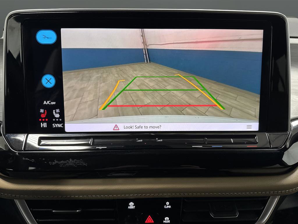 Used 2025 Volkswagen Atlas Cross Sport SE image 9