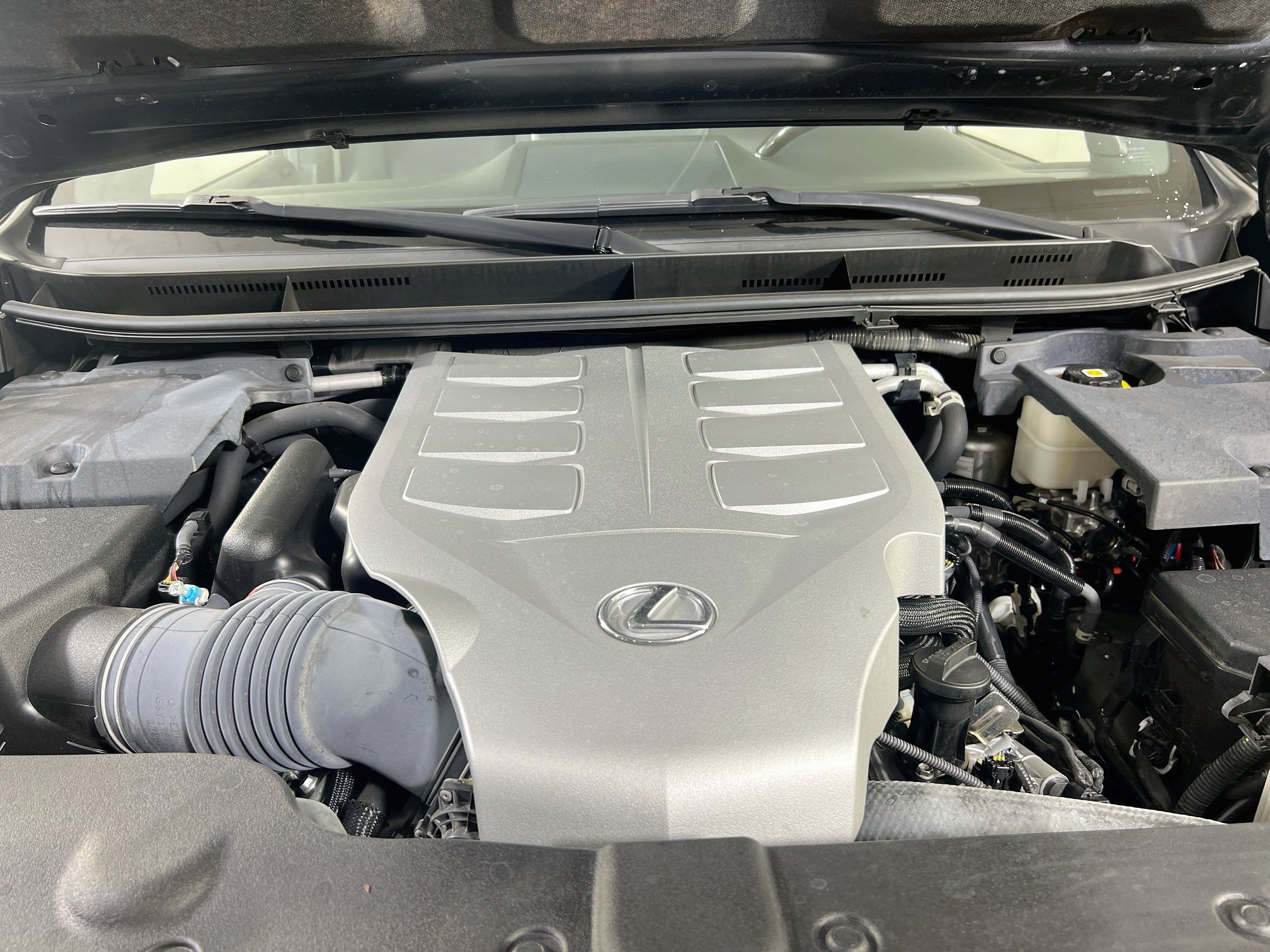 Used 2023 Lexus GX 460 Premium w/ Premium Package AWD/4WD image 32