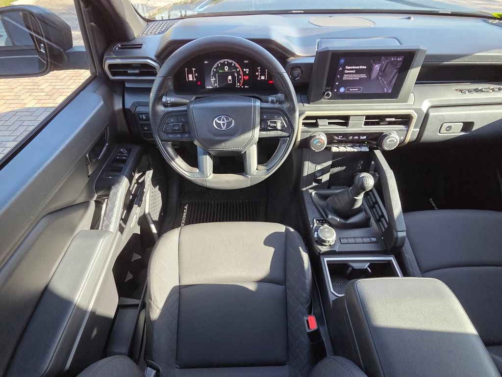 Certified 2024 Toyota Tacoma SR AWD/4WD image 6