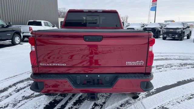 Used 2020 Chevrolet Silverado 3500 High Country image 4