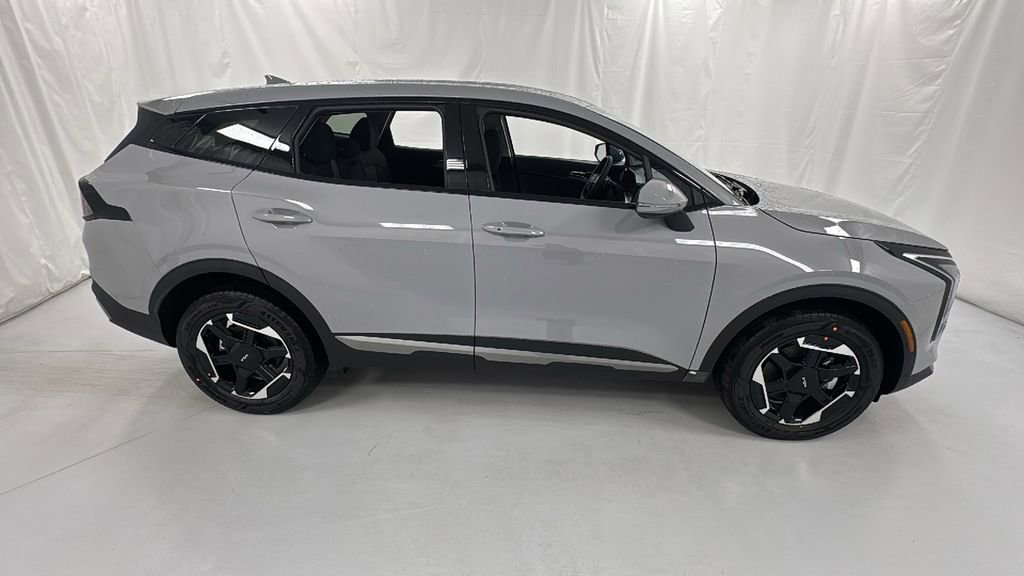 New 2026 Kia Sportage S image 2