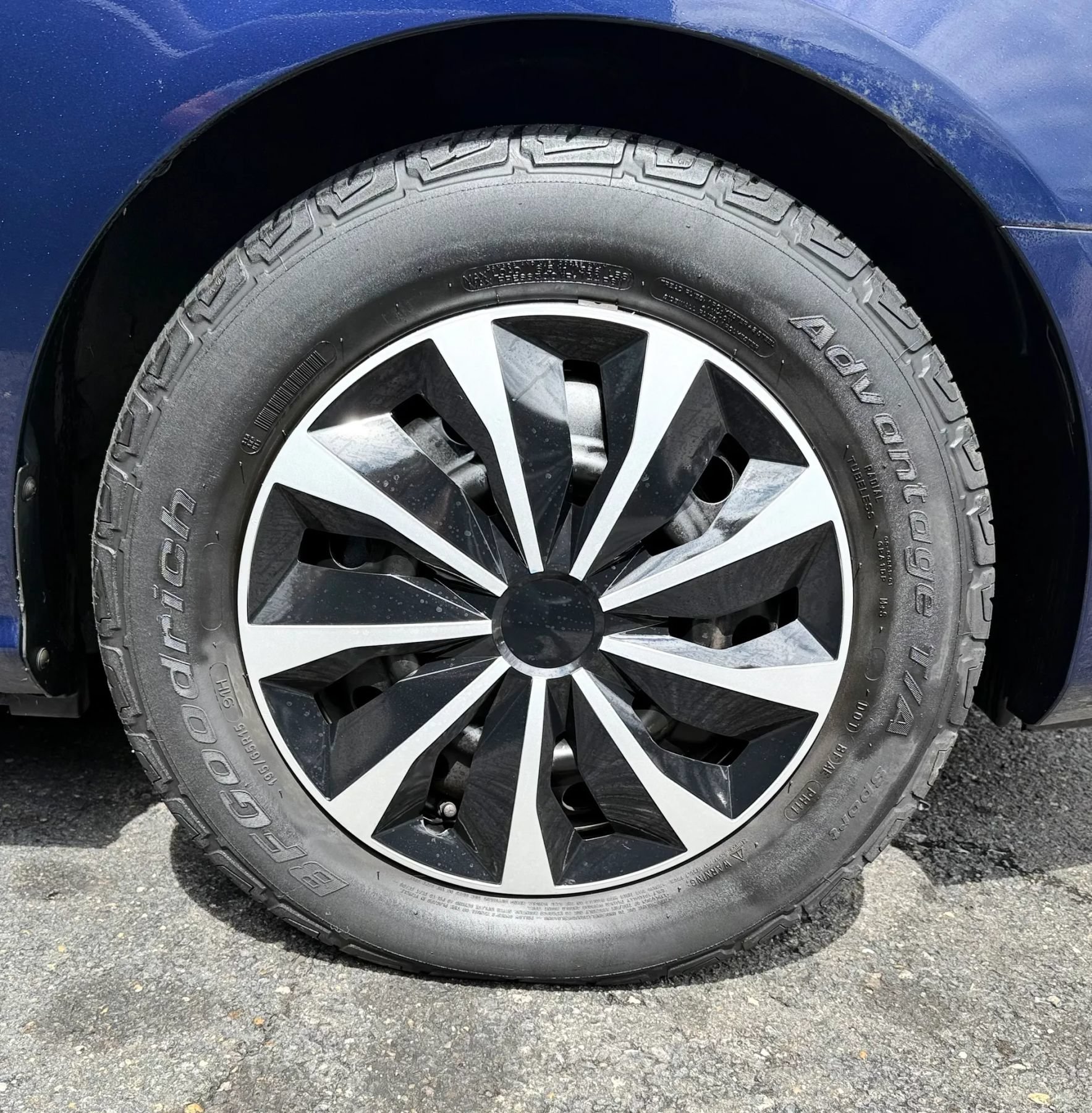 Used 2008 Hyundai Elantra SE FWD image 38